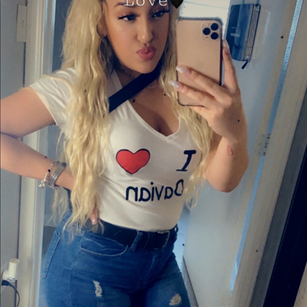 Meet your Posher, Liz